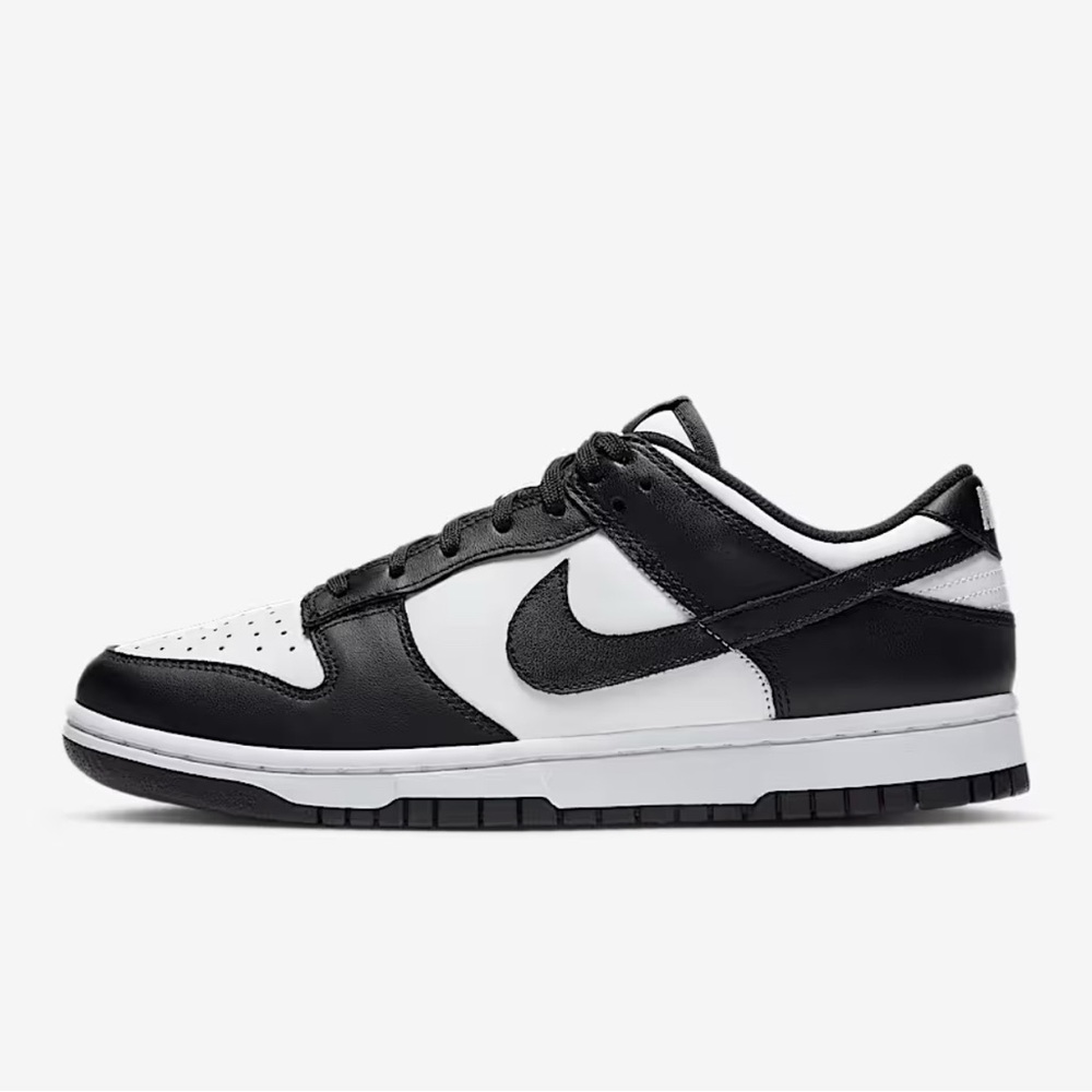 Nike Classic Black and White Low-Tops